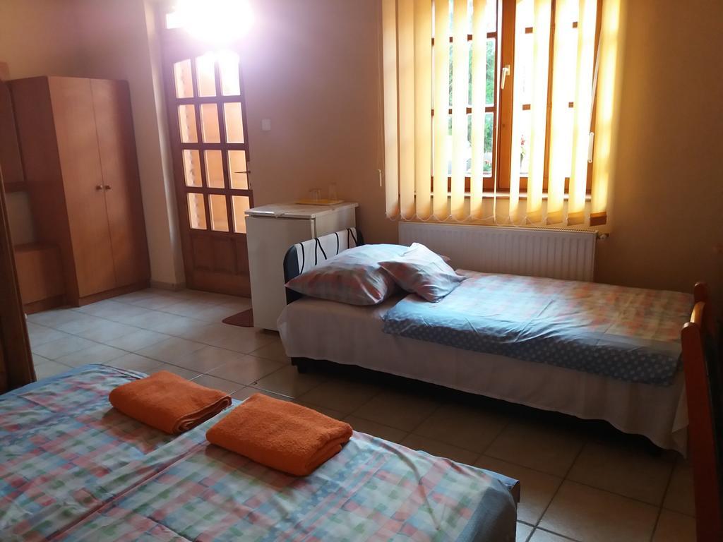 Rakoczi Panzio Otel Debrecen Dış mekan fotoğraf